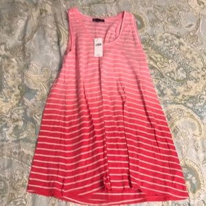 Pink tank top